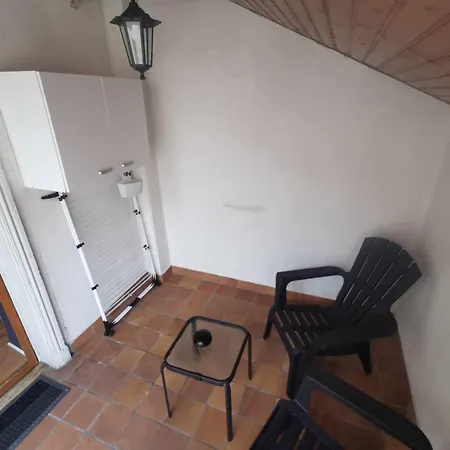 Bel Pour 1 A 9 Personnes *